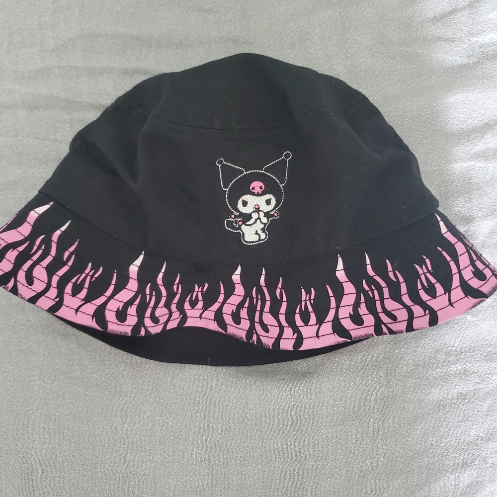 Sanrio Kuromi Bucket Hat Black Pink Flame Print Bioworld Cotton One Size